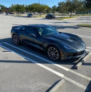 Meet your Posher, Clint